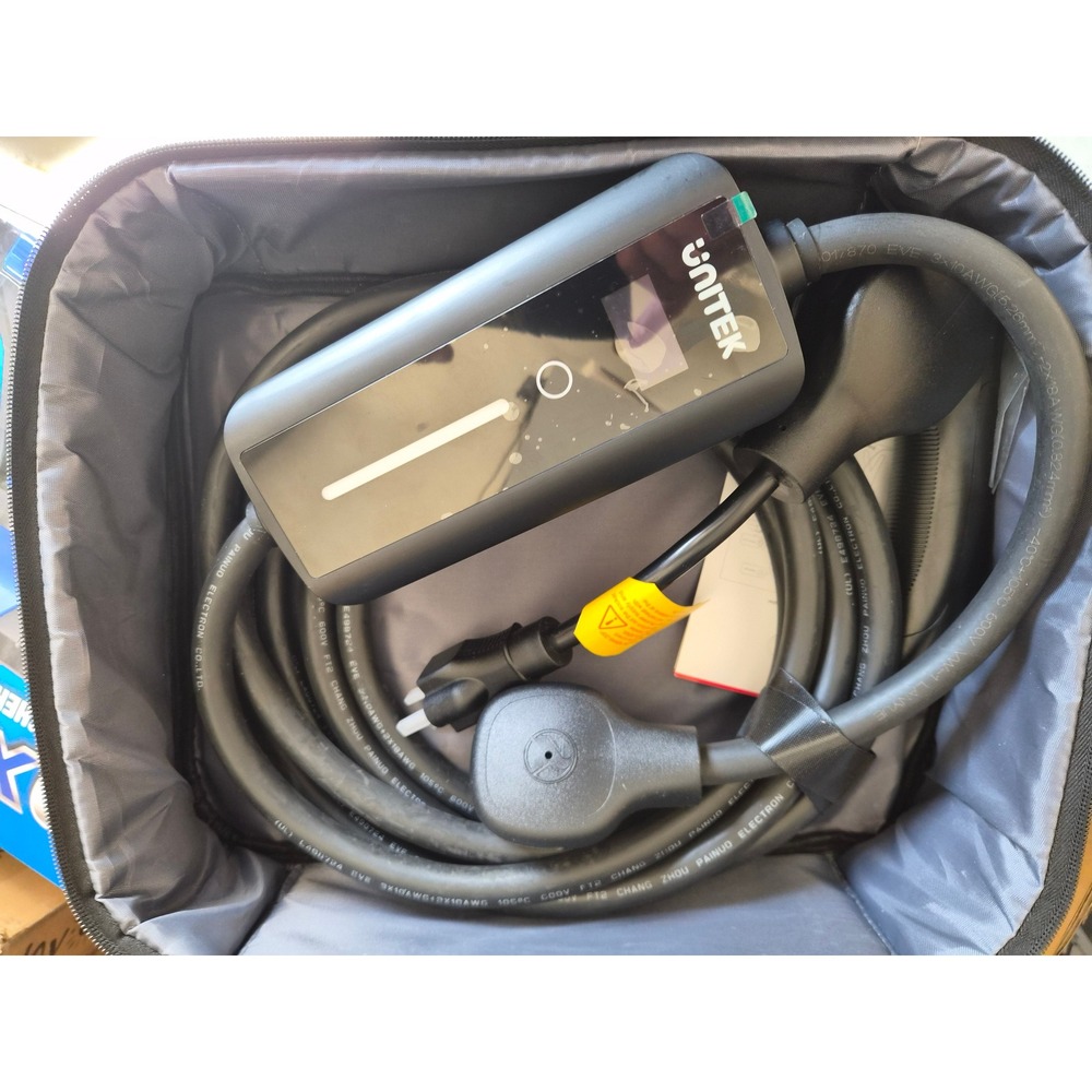 Unitek Q-021 32Amp Portable EV Charger Tesla Compatible NEMA 14-50 7KW Level 2